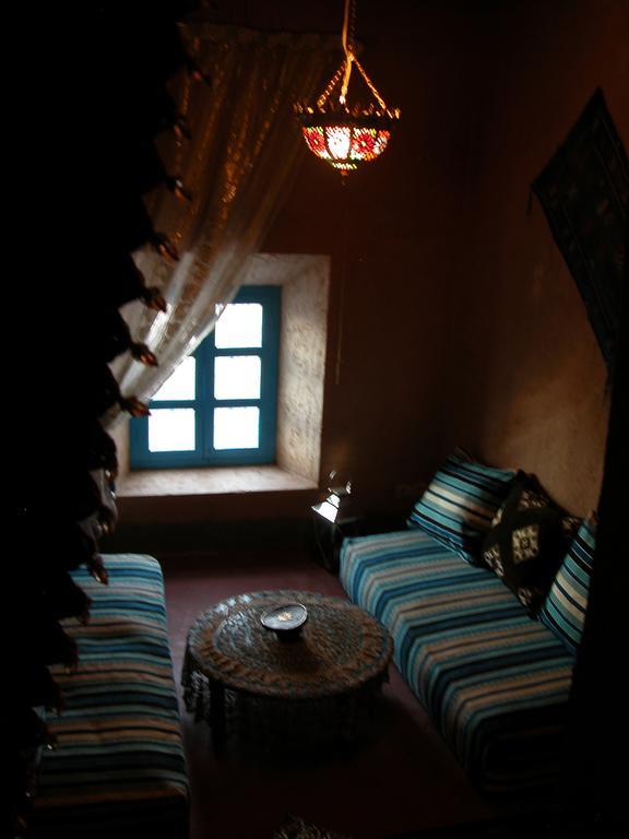 Kasbah Iswan Bed and Breakfast Kelaat-M'Gouna Buitenkant foto