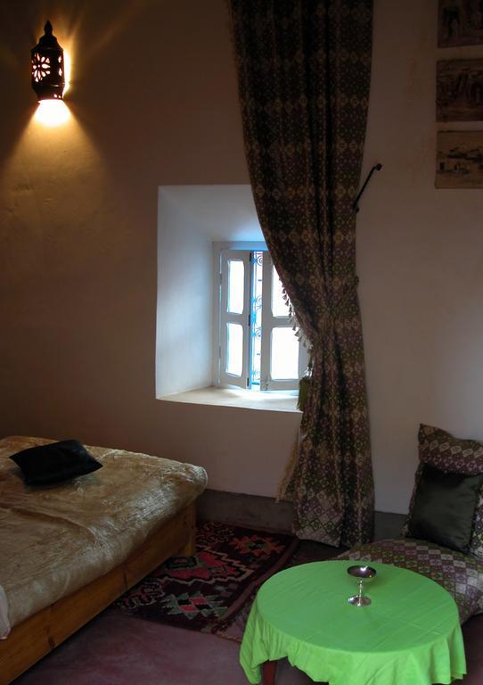 Kasbah Iswan Bed and Breakfast Kelaat-M'Gouna Kamer foto